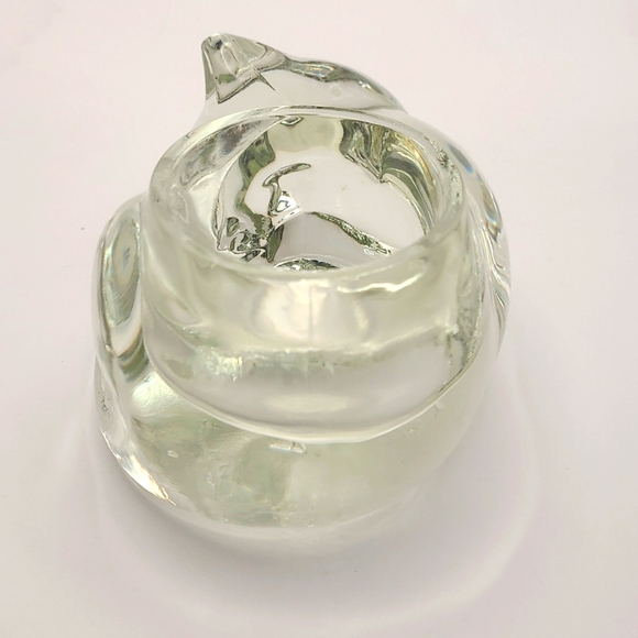 Avon heavy clear glass sleeping cat candle holder/paperweight - Picture 2 of 9